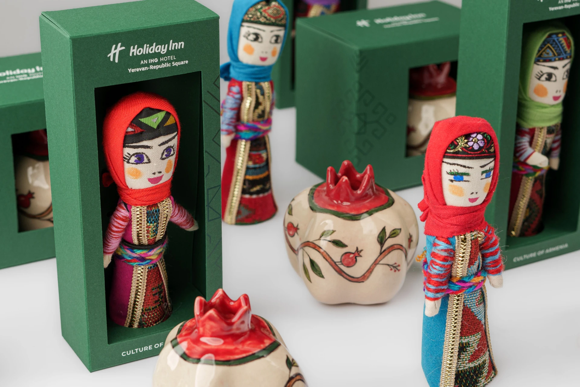 Present for HolidayInn