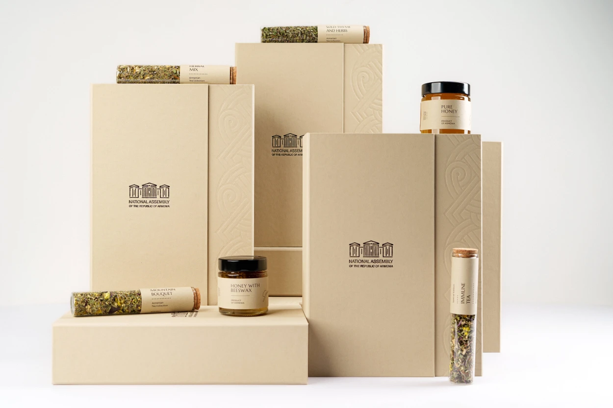 Present Set for Parlament