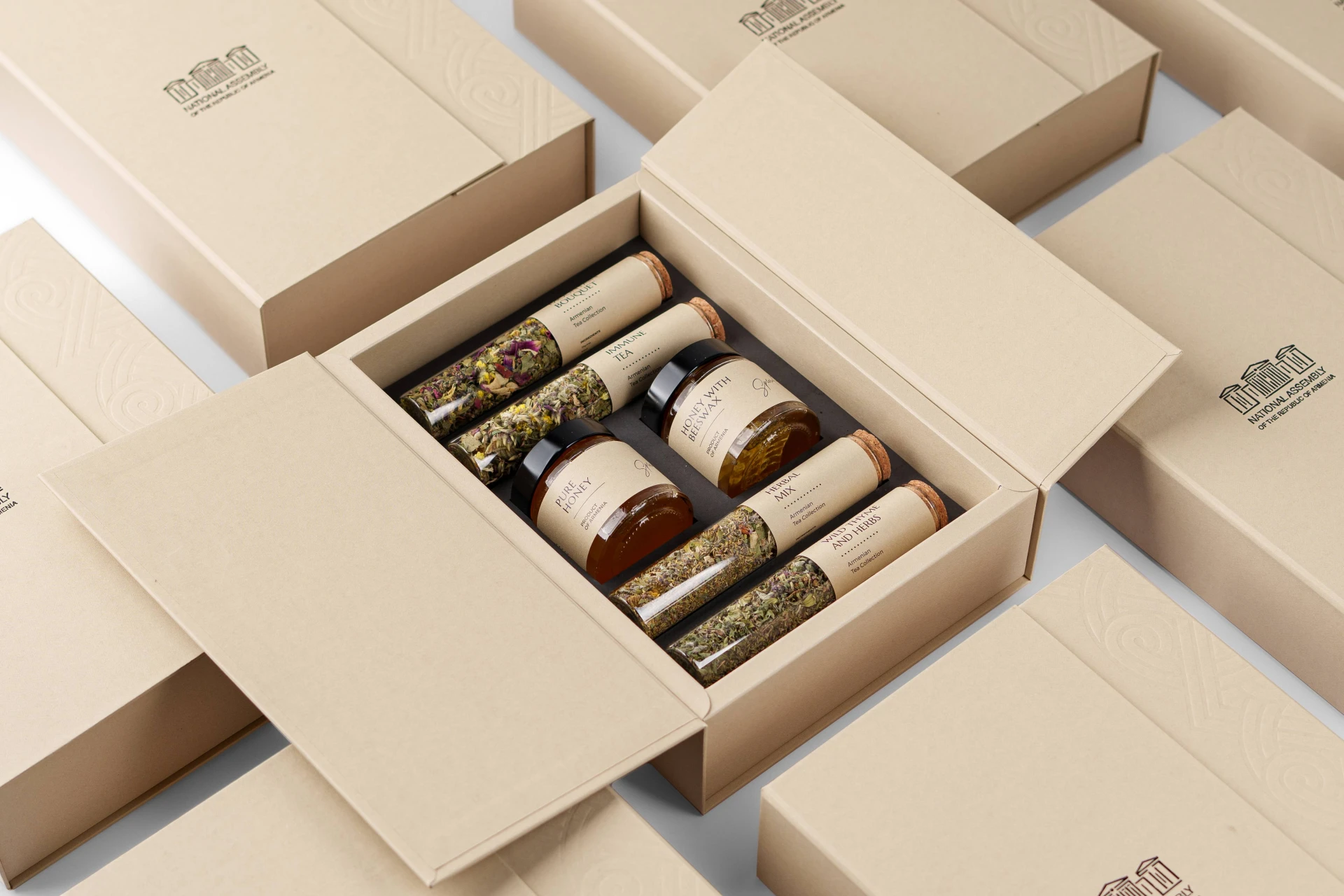 Present Set for Parlament